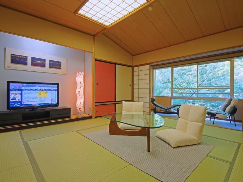 Ryokan Kinranso Hanayama Koriyama  Extérieur photo